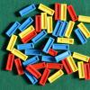 Mattoncini di plastica colorata